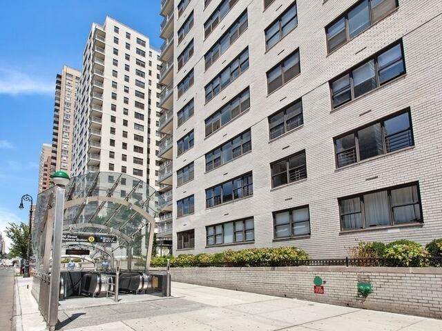 1-Bedroom at Yorkshire Towers