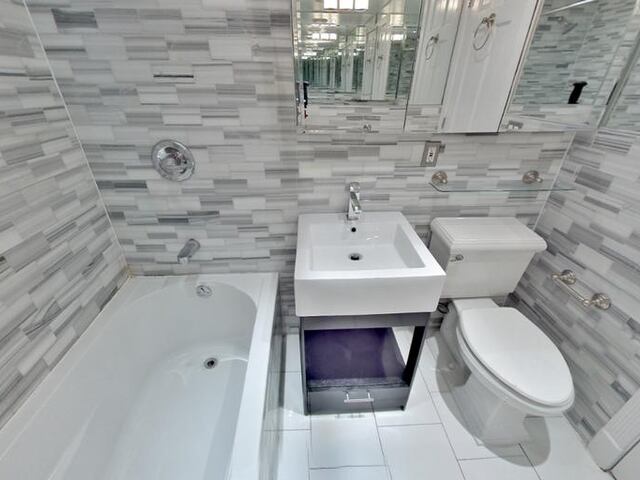 3-Bedroom at 334 East 100th Street