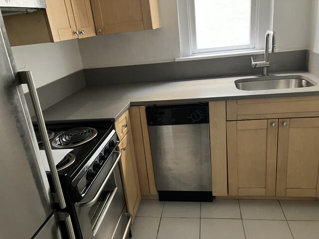 1-Bedroom at Manhattan East: 227 East 66th