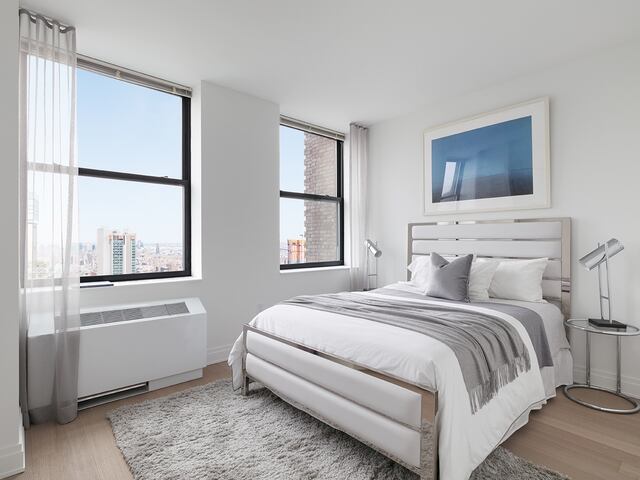 2-Bedroom at 70 Pine Street