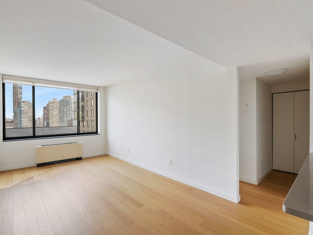 1-Bedroom at 1 Columbus Place