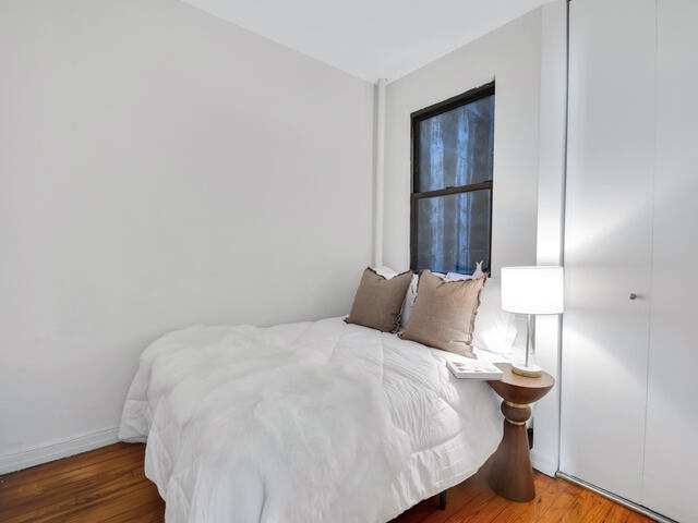 1-Bedroom at 426 West 49th Street