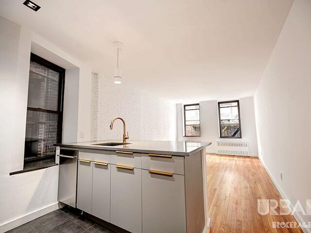 Studio at 35 Grove Street