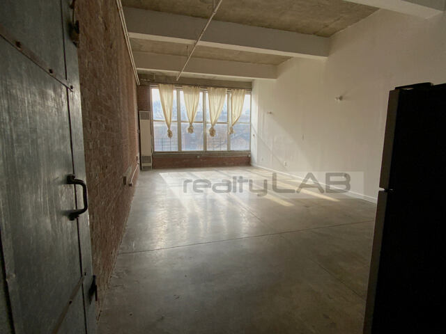 Studio at 1236 Atlantic Avenue