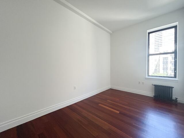 3-Bedroom at The Westbourne : 611 West 137th