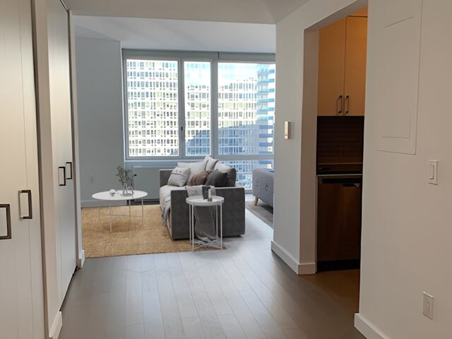 Studio at 1 North 4th Place