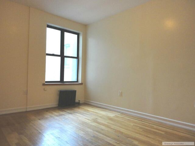 3-Bedroom at 112 Haven Avenue