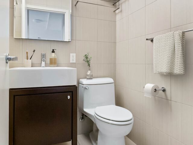 2-Bedroom at Kips Bay Court : 510 Second Ave