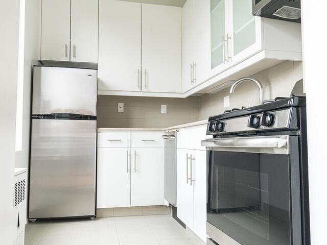 Studio at Kips Bay Court : 484 Second Ave