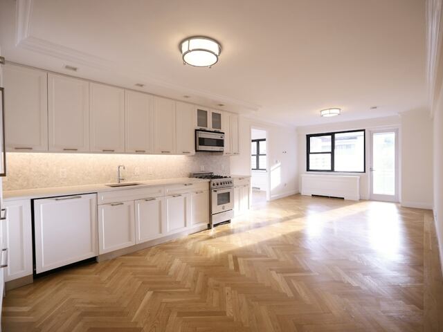 2-Bedroom at Yorkshire Towers