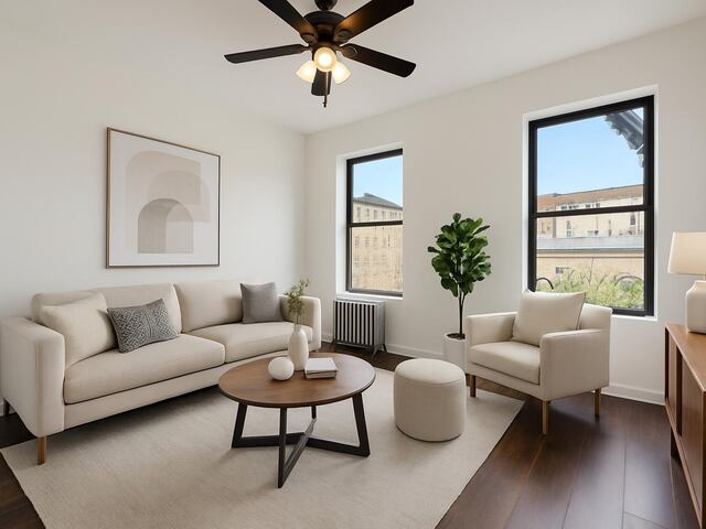 4-Bedroom at 3415 Broadway