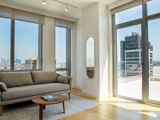 Studio at 325 Kent Avenue