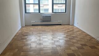 Studio at Ambassador East (Manhattan)