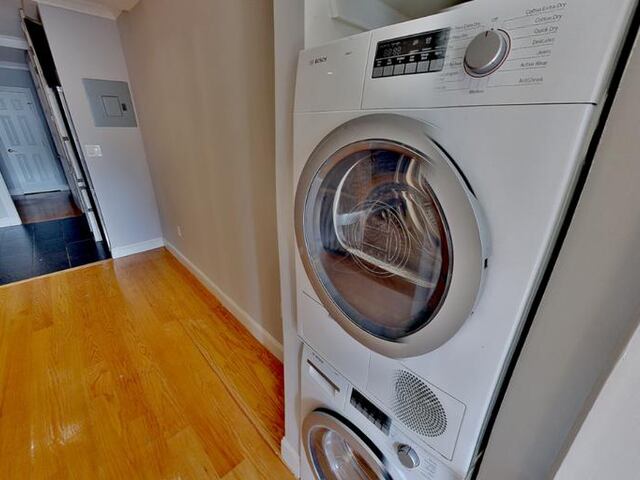 1-Bedroom at 325 East 5th Street
