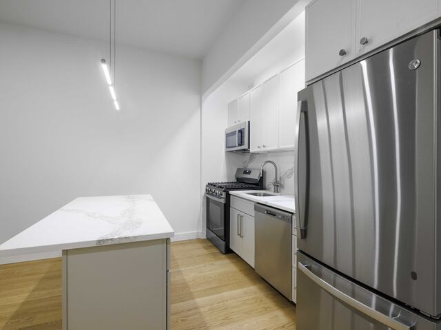 2-Bedroom at 37 Wall Street