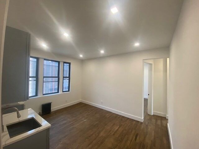 2-Bedroom at 45 Tiemann Place