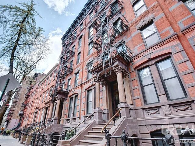 Studio at 35 Grove Street