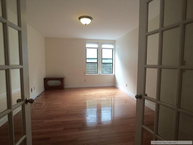 3-Bedroom at 1803 Riverside Drive