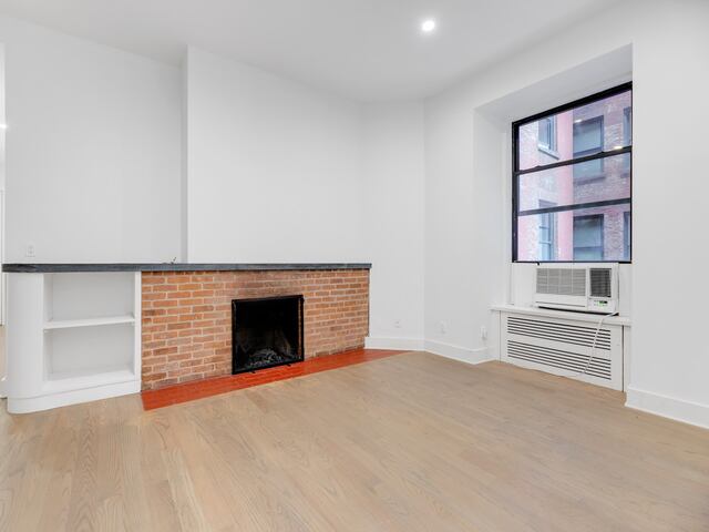 3-Bedroom at 121 Madison Avenue