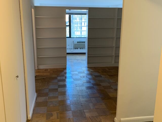 1-Bedroom at Ambassador East