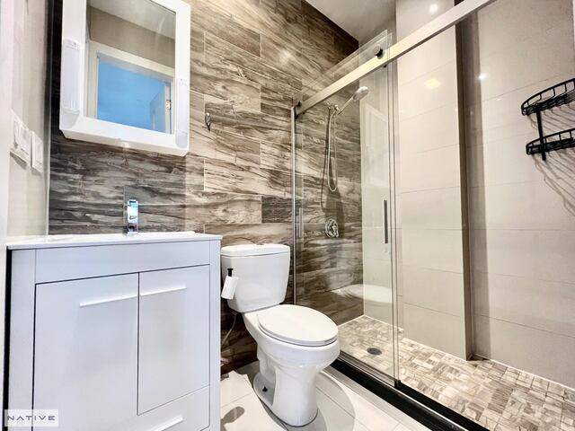 3-Bedroom at 195 Greenpoint Avenue