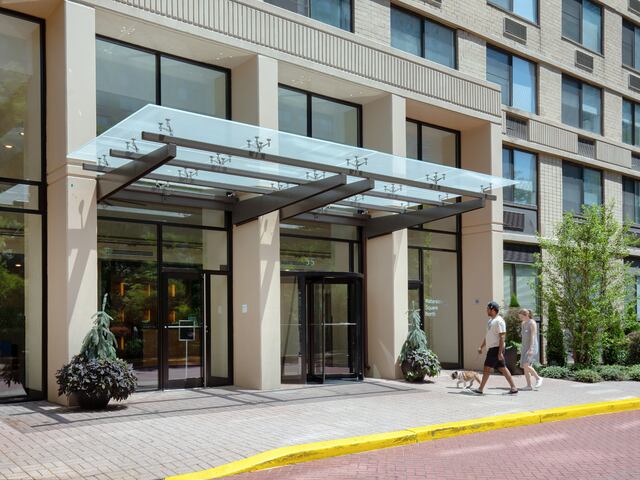2-Bedroom at Newport: Waterside Square North