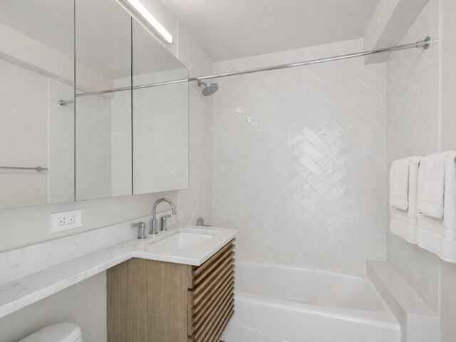 2-Bedroom at The Capitol