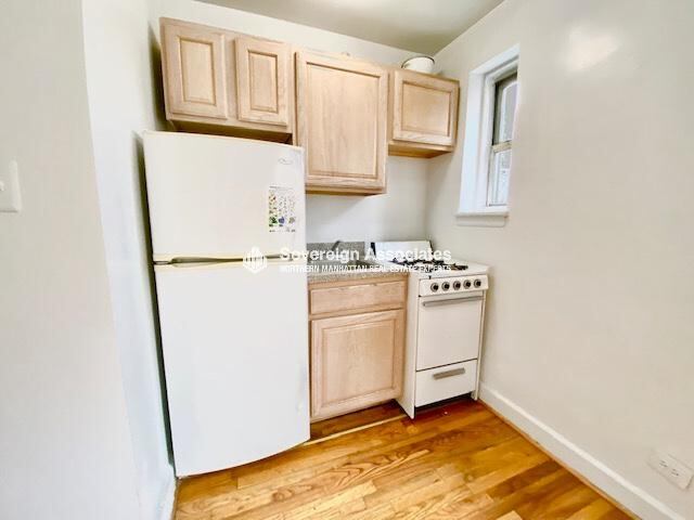 Studio at 936 West End Avenue