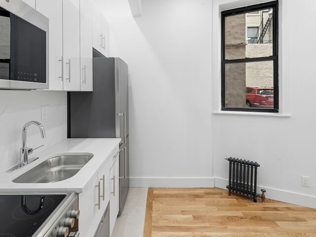 2-Bedroom at 9 Stanton Street