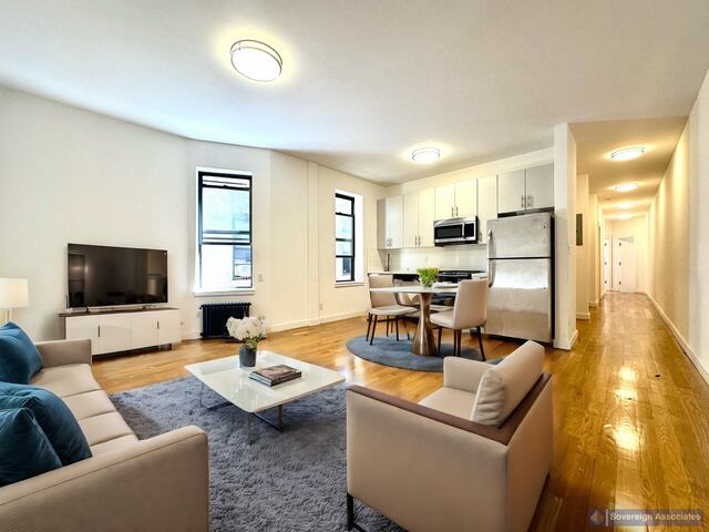 3-Bedroom at The Westbourne : 609 West 137th