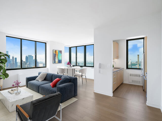2-Bedroom at 1 Columbus Place