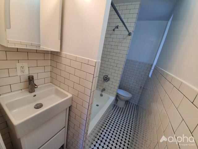 1-Bedroom at 332 East 95th Street