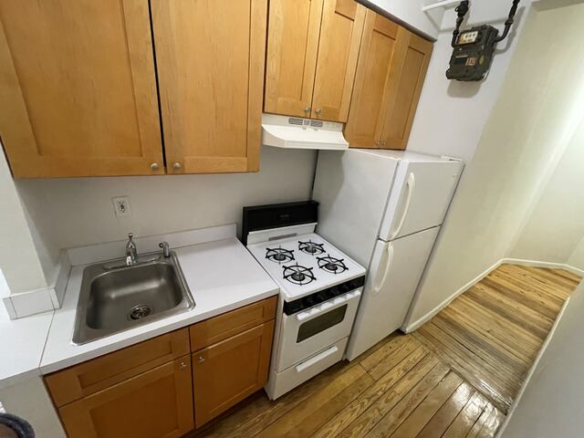 2-Bedroom at 234 Thompson Street