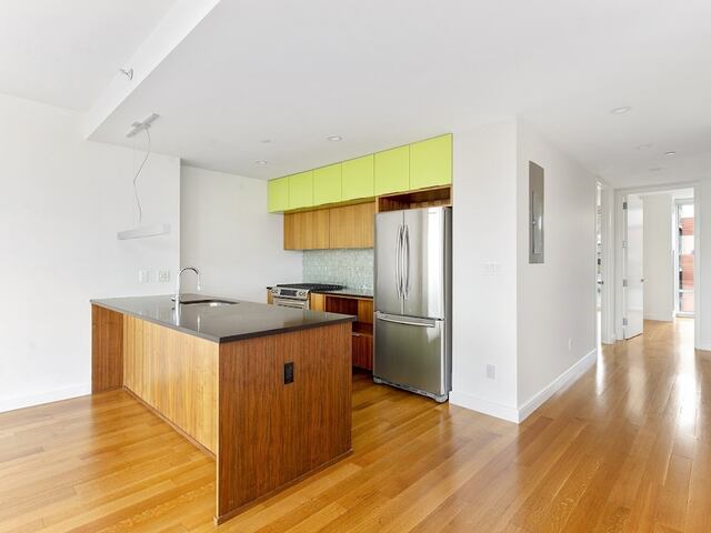 2-Bedroom at 101 Bedford Avenue