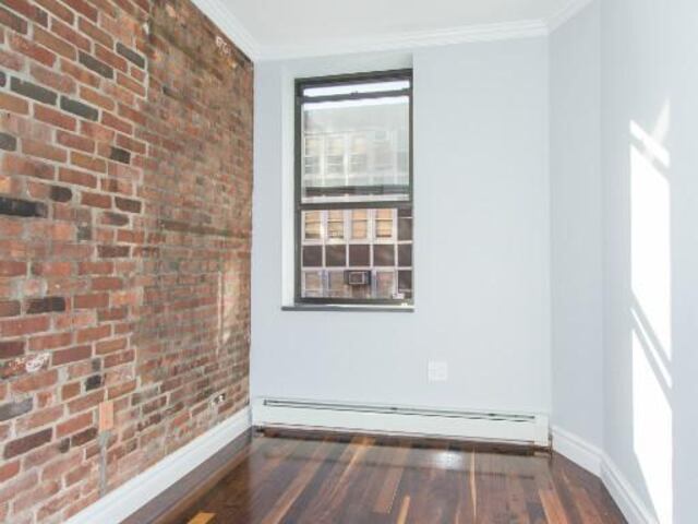 2-Bedroom at 120 Mulberry Street