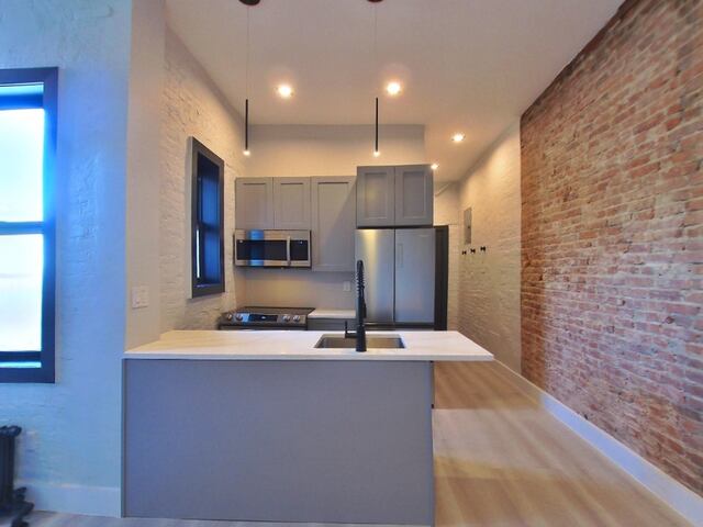 1-Bedroom at 53 Leroy Street