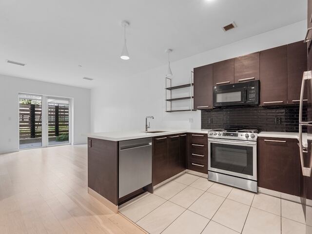 2-Bedroom at The Lois