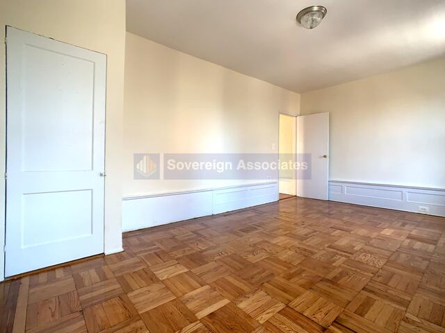 3-Bedroom at 270 Fort Washington Avenue