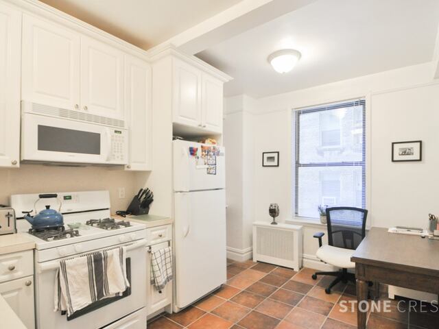 1-Bedroom at 900 West End Avenue