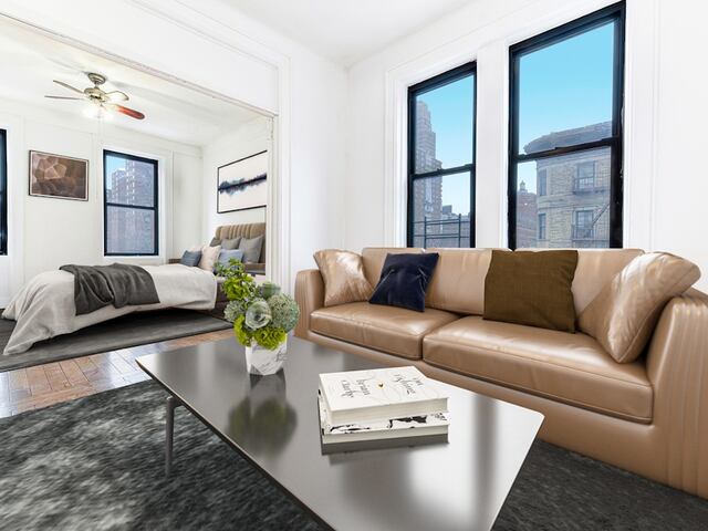 4-Bedroom at 3139 Broadway