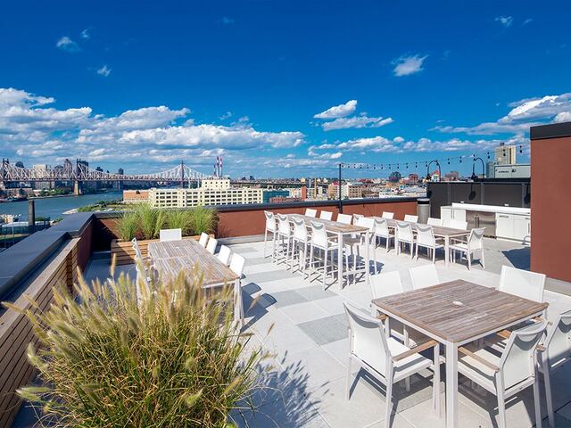 1-Bedroom at The Maximilian