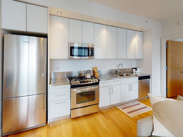 1-Bedroom at Mercedes House