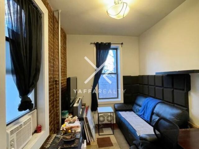 2-Bedroom at 807 Saint Johns Place