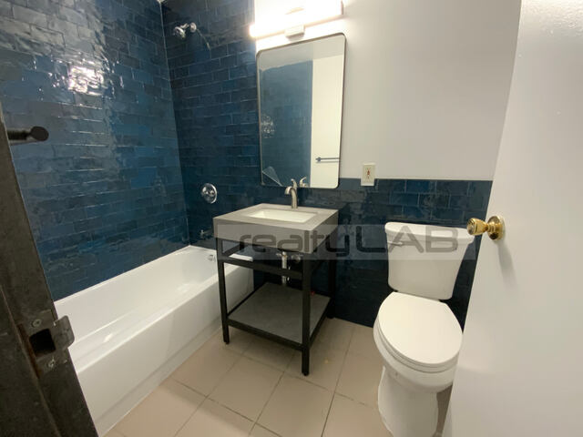 Studio at 1236 Atlantic Avenue