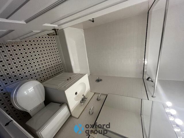 1-Bedroom at 152 East 84th Street