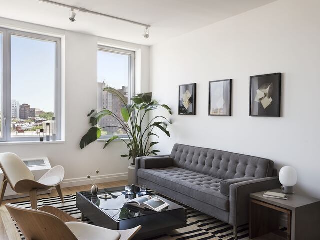 1-Bedroom at 300 Ashland Place