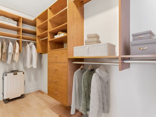 2-Bedroom at New York by Gehry