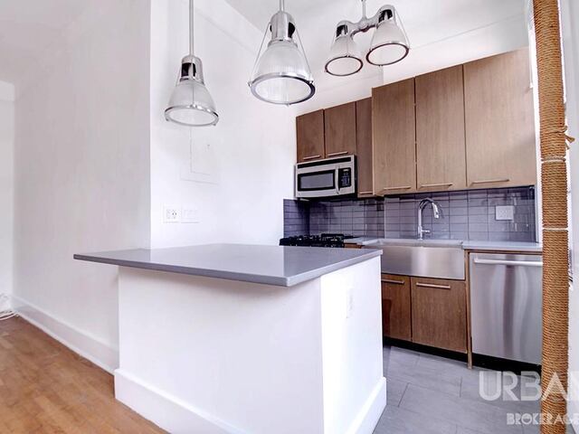 1-Bedroom at 300 Bleecker Street