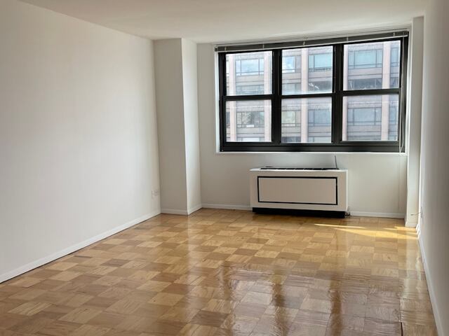 1-Bedroom at Wellesley