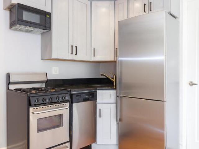 2-Bedroom at 218 Avenue A